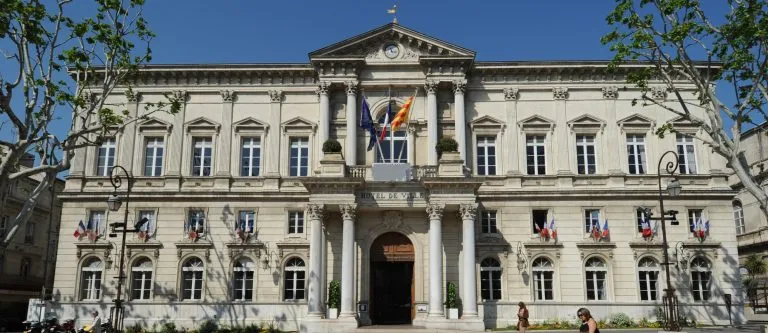 Avignon (84000)